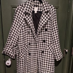 AMAZING oversized Houndstooth coat Medium